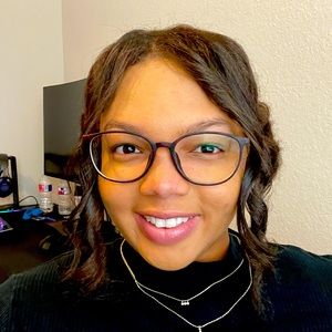 Meet your Posher, Sydney